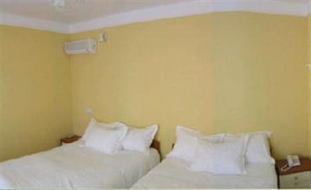 Monte-Nelly Hotel Bucharest Luaran gambar
