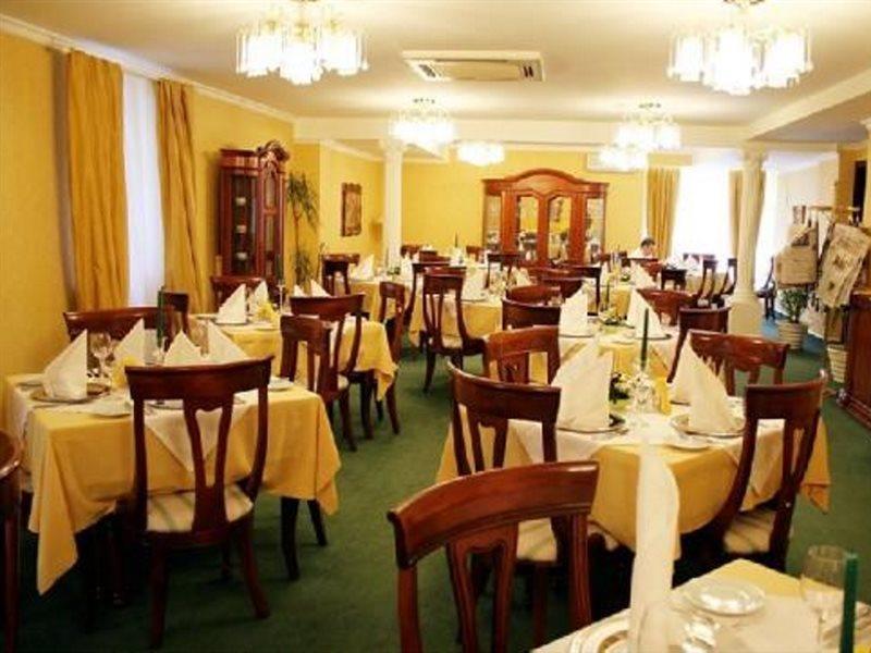 Monte-Nelly Hotel Bucharest Luaran gambar