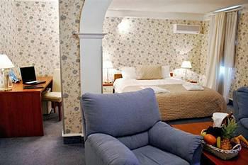 Monte-Nelly Hotel Bucharest Luaran gambar